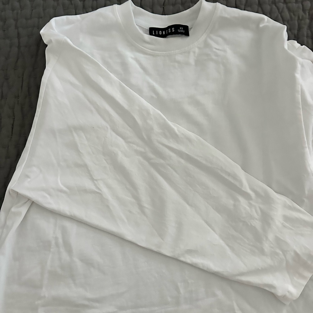 Lioness White Long Sleeve Crewneck Tee